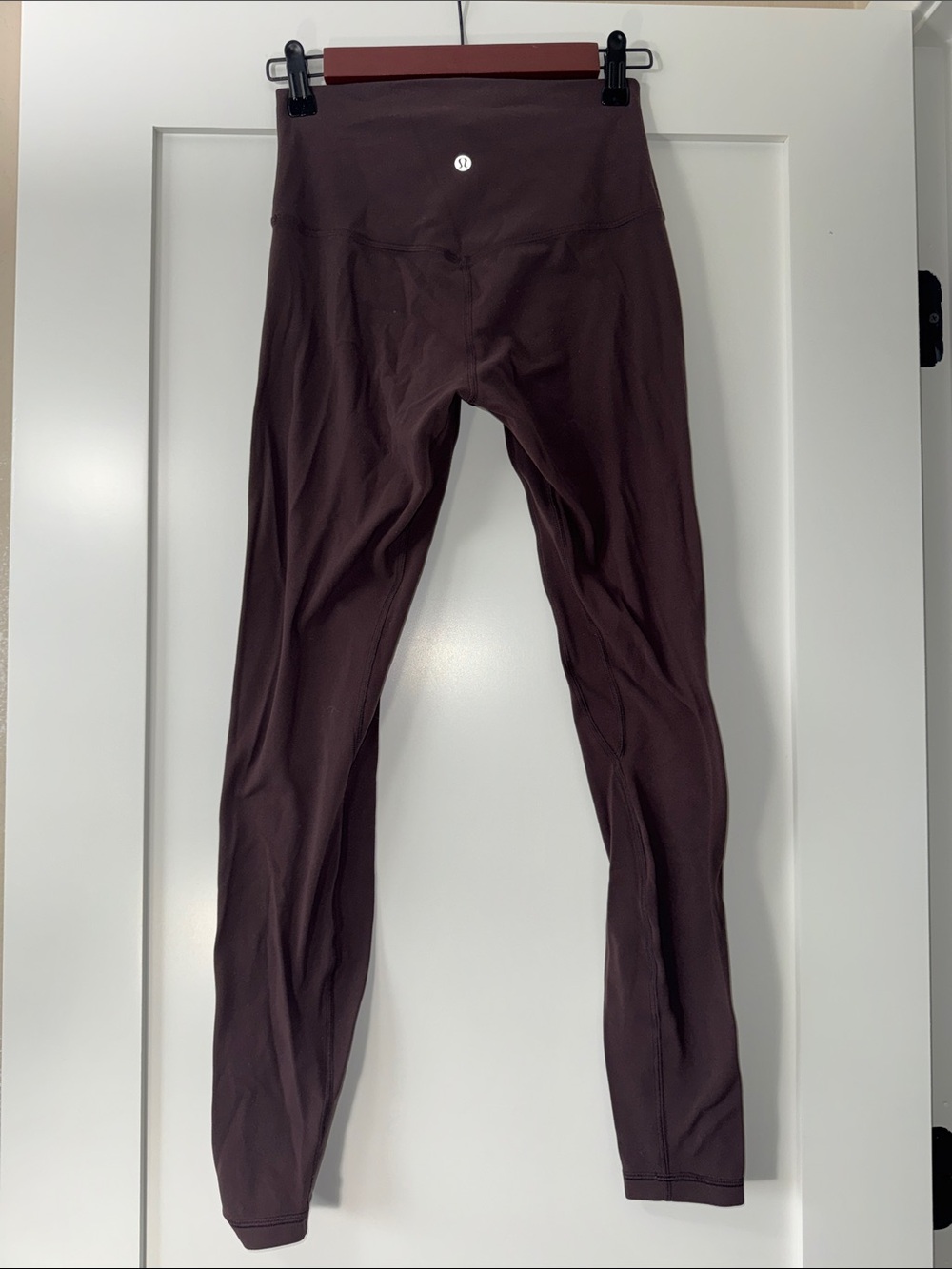 Lululemon High-Rise Athletic Leggings in Chocolate Brown Sz 6